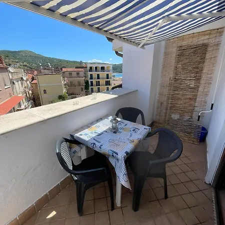 La Casa In Piazza * Марина-ди-Камерота